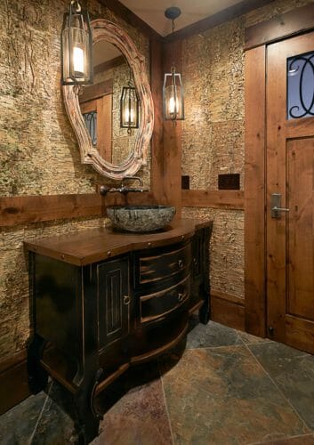 Locati: Interior Yellow Birch Wall Covering, Kansas