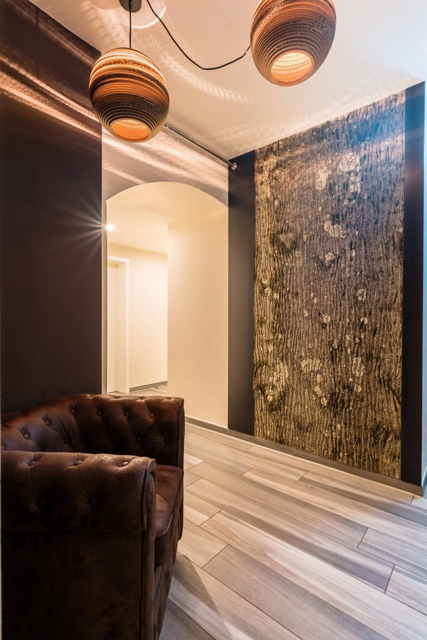 A Bark House Poplar Wall Panel acts as an accent piece - taking up a huge section of wall - in this study