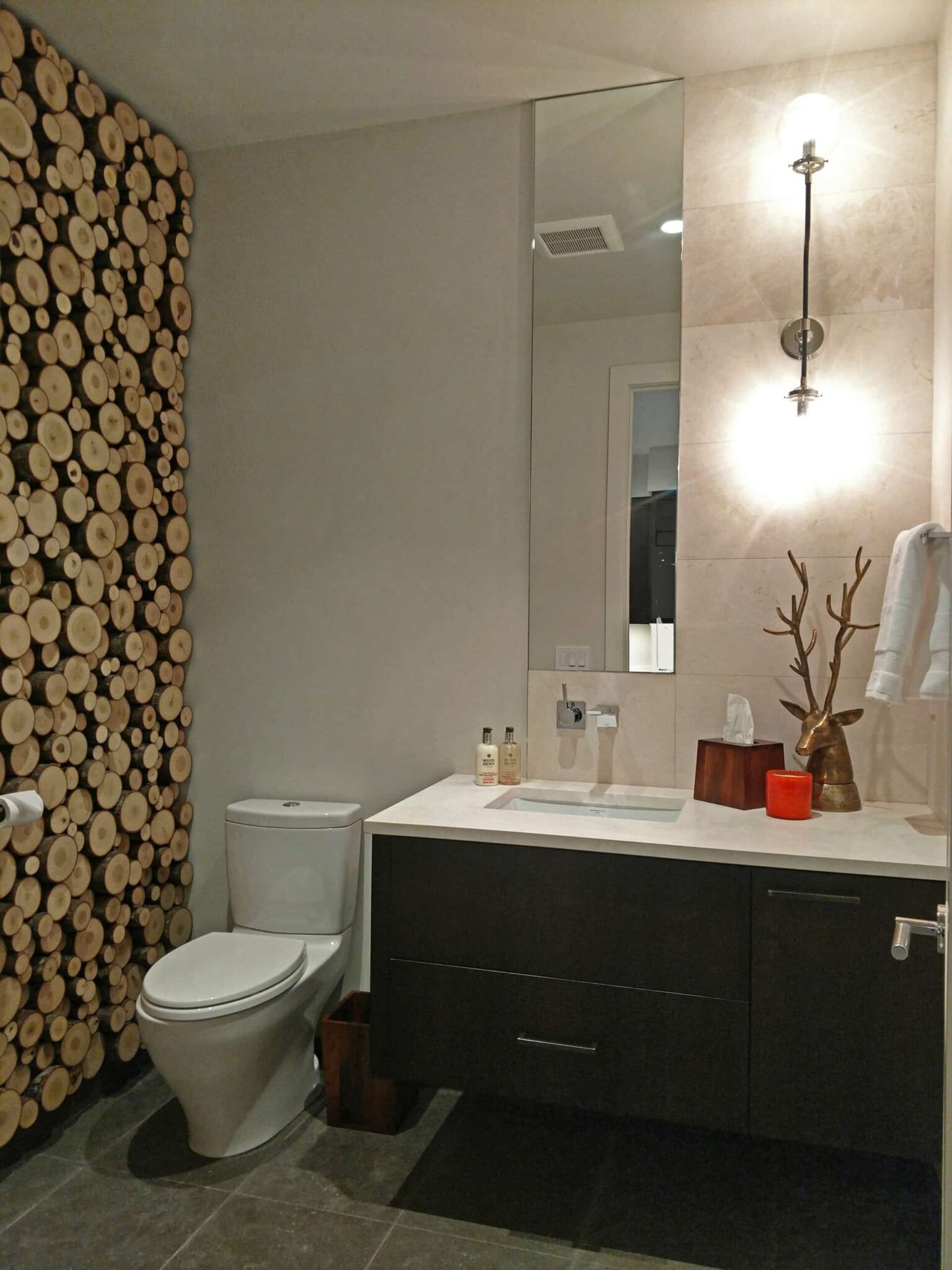 Bark House Poplar Pole End Cut Wall Art: panels of variable length disks decorate uniquely.