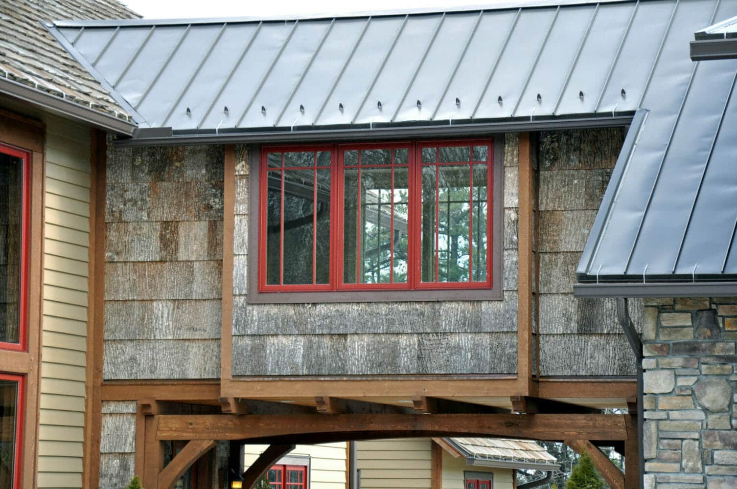 why-choose-wood-when-evaluating-sustainable-siding-options