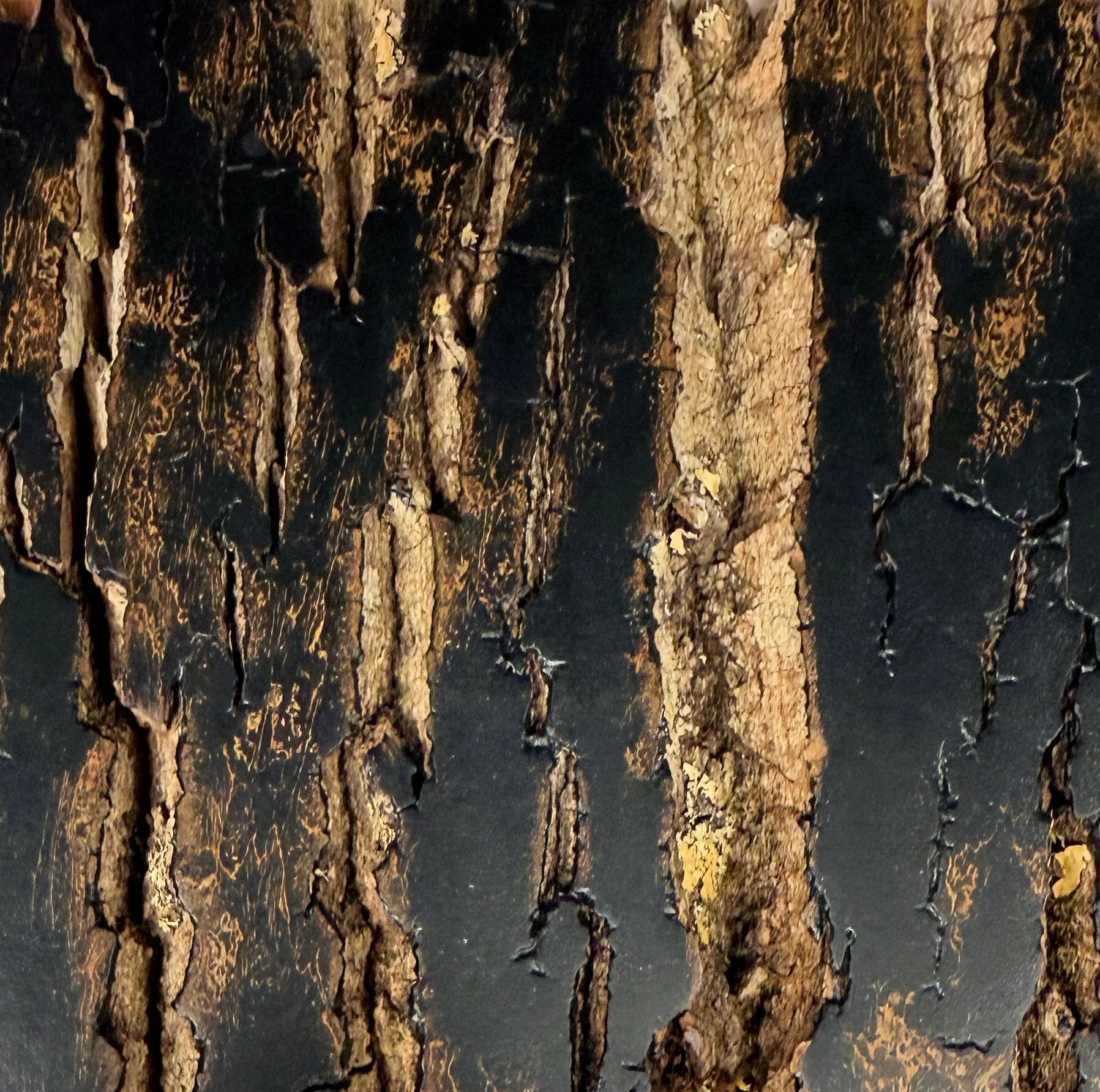 Aged Black bark finish