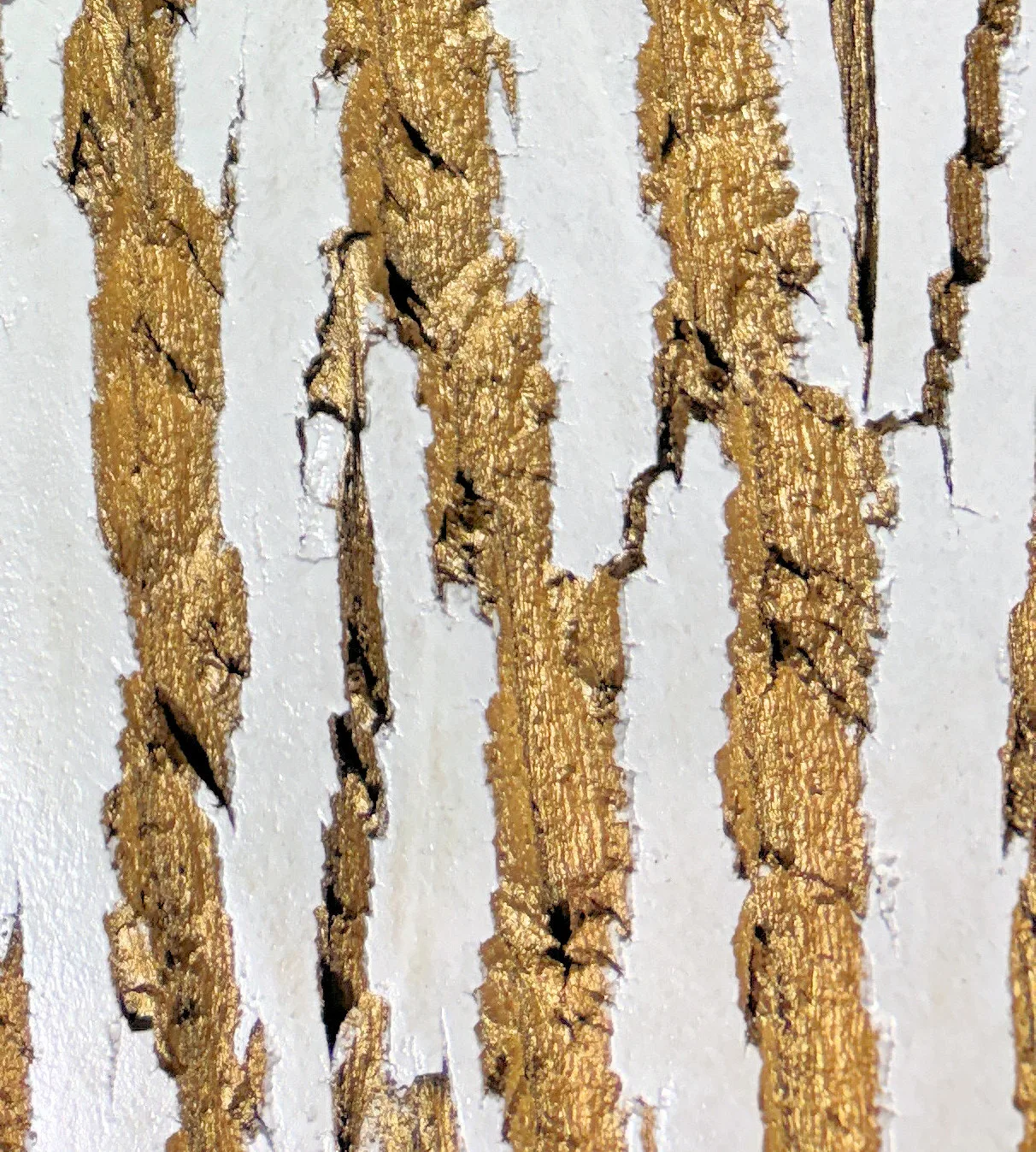 Gilded White bark finish